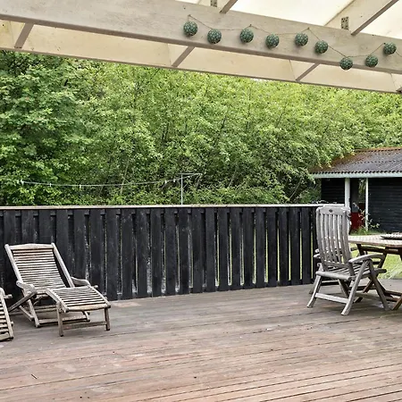 Cozy In With Wifi بيت للعطل