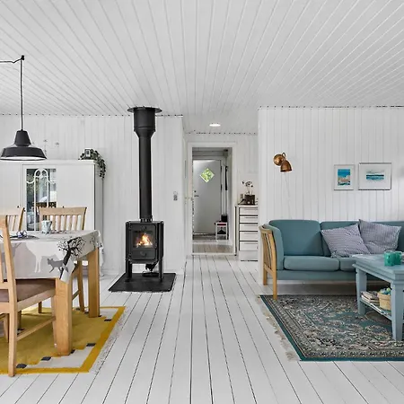 Acogedora Casa En Con Wifi * Jerup